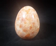 NATURAL SUNSTONE STONE HAND CARVED EGG
