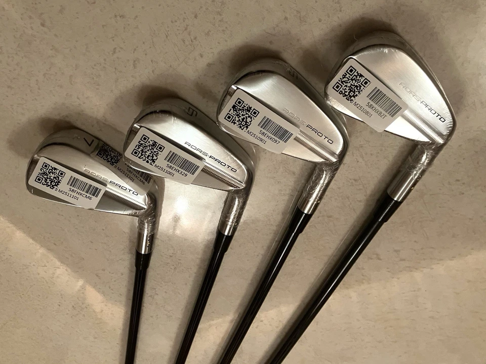 Rors Proto 5-7 MMT 65R Regular Graphite Taylormade Irons P7TW Rory Mcilroy