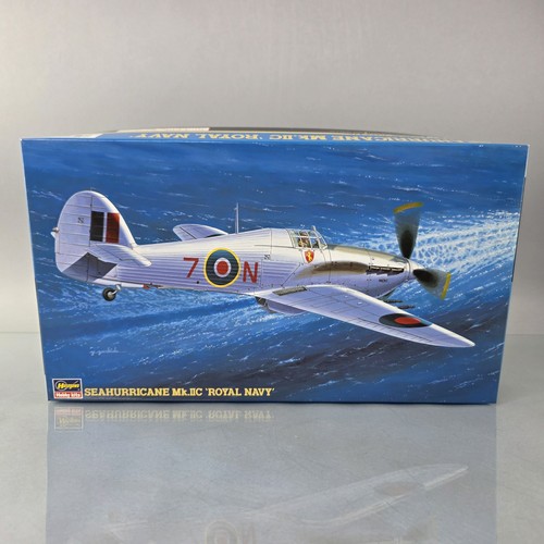 Hasegawa 1:48 Hawker Sea Hurricane Mk.IIC Royal Navy Fighter Modellbausatz 09274 - Bild 1 von 11