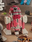 Lego 75392 QT-KT Buildable Droid