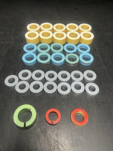 Various Ferrite Toroid Cores Iron Powder Cores Ferrite Chokes 36 Total