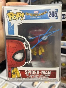 鑑定済 トムホランド サイン入り funko pop 鑑定済トムホランドサイン