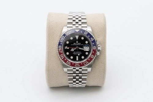 ROLEX GMT Master II "Pepsi" Ref. 126710BLRO Jubilee FULL SET BOX and PAPERS