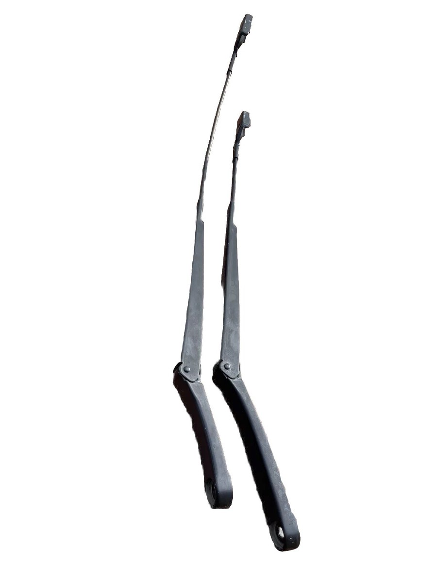 2011-2014 Volkswagen Jetta Sport Wagon Windshield Wiper Arm Set