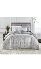 HOTEL COLLECTION CLASSIC EMBOSSED JACQUARD F/QUEEN DUVET COVER 2St ShamsSILVER