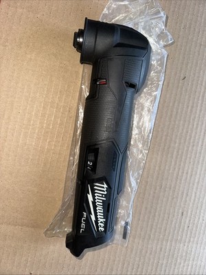Milwaukee FUEL M12 BLACKOUT MULTI-TOOL 2526-20 (TOOL-ONLY) 2025