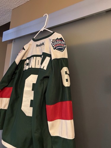 Minnesota Wild Reebok 2016 Stadium Series Jersey (M) - Picture 6 of 6
