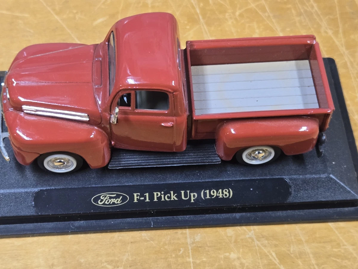 Road Signature Ford F-1 Contemporary Manufacture Diecast Pickup