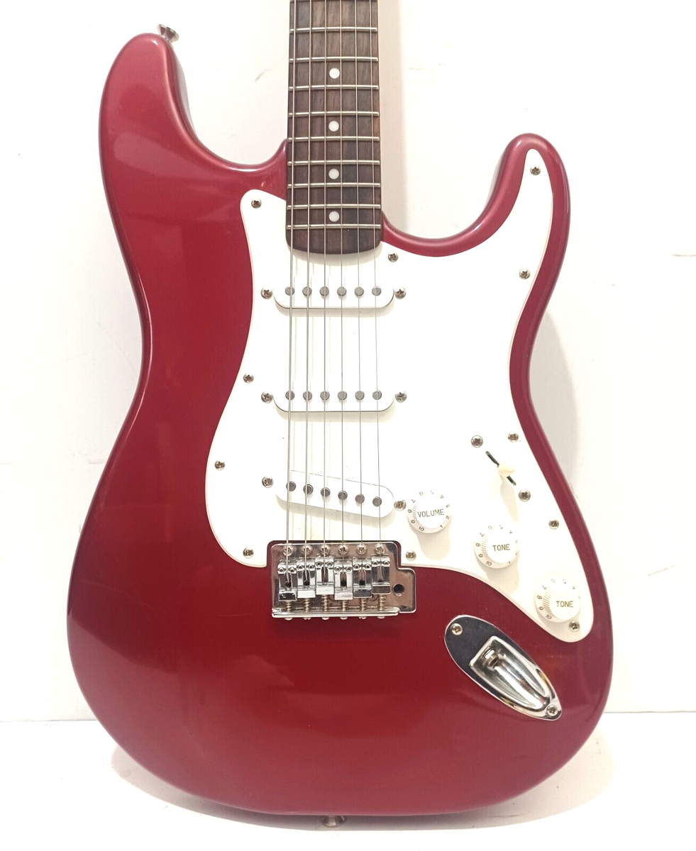 FENDER SQUIER STRATOCASTER ELECTRIC GUITAR 6 STRING 21 FRET