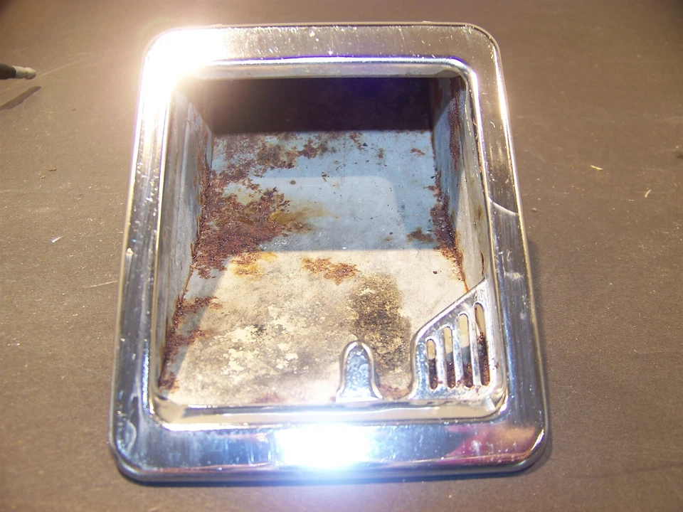 Chrysler Newport 1966 cenicero receptáculos par OEM New Yorker 300 Town & Country Foto 2 de 4