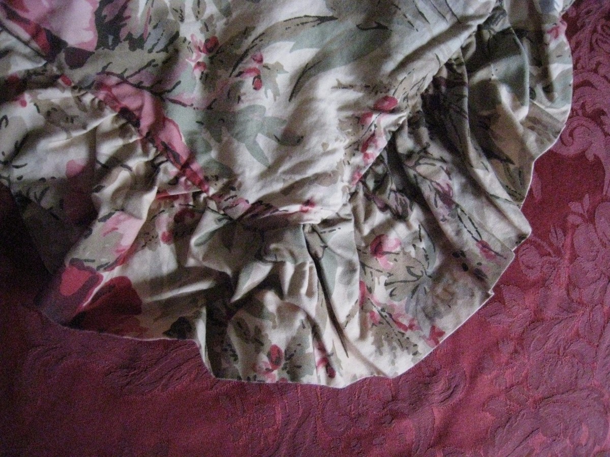 RALPH LAUREN COASTAL GARDEN FLORAL RUFFLED TWIN DUVET W/ TOP