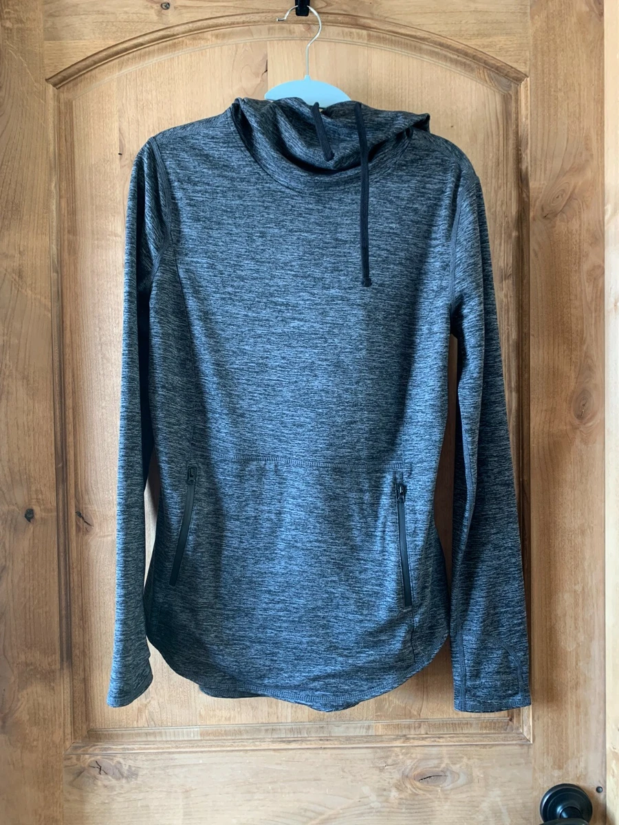 Women's activewear online pullover