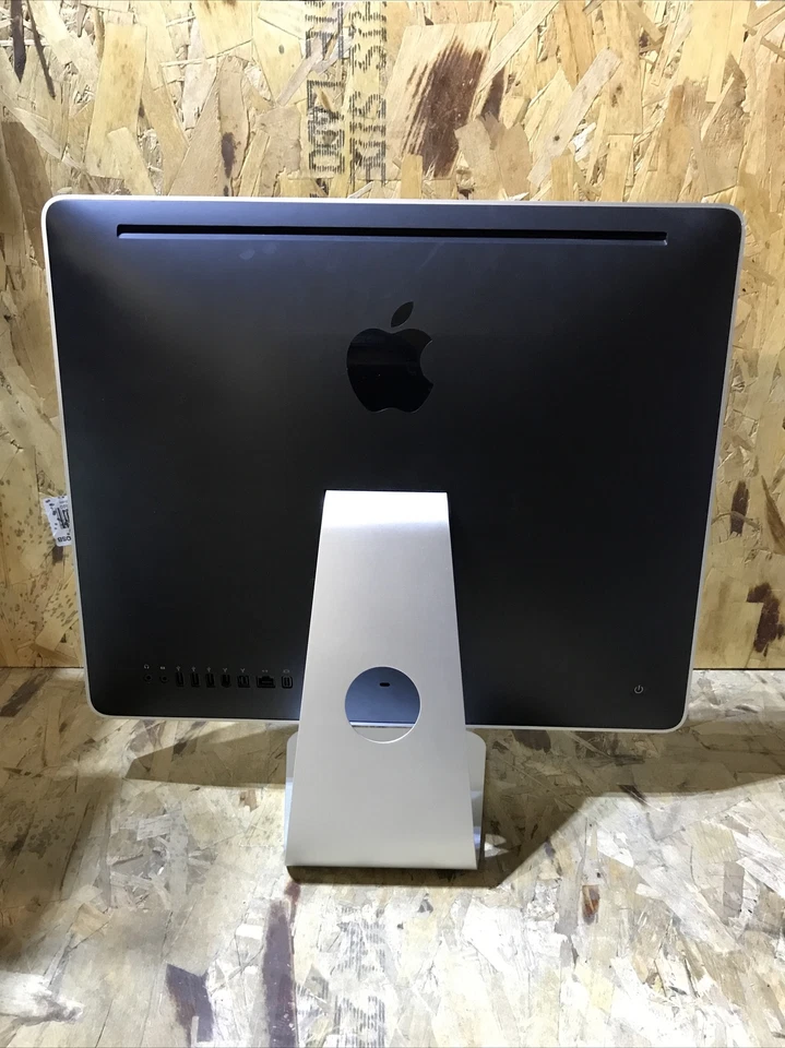 Apple iMac A1224 Mid 2007 Core 2 Duo 20”  250GB 4GB RAM  No OS - Image 3 of 4