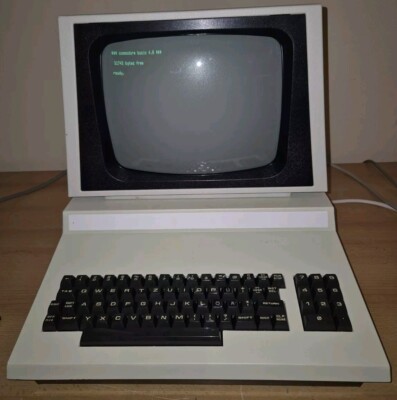 Commodore CBM Model 8032-32B - No2