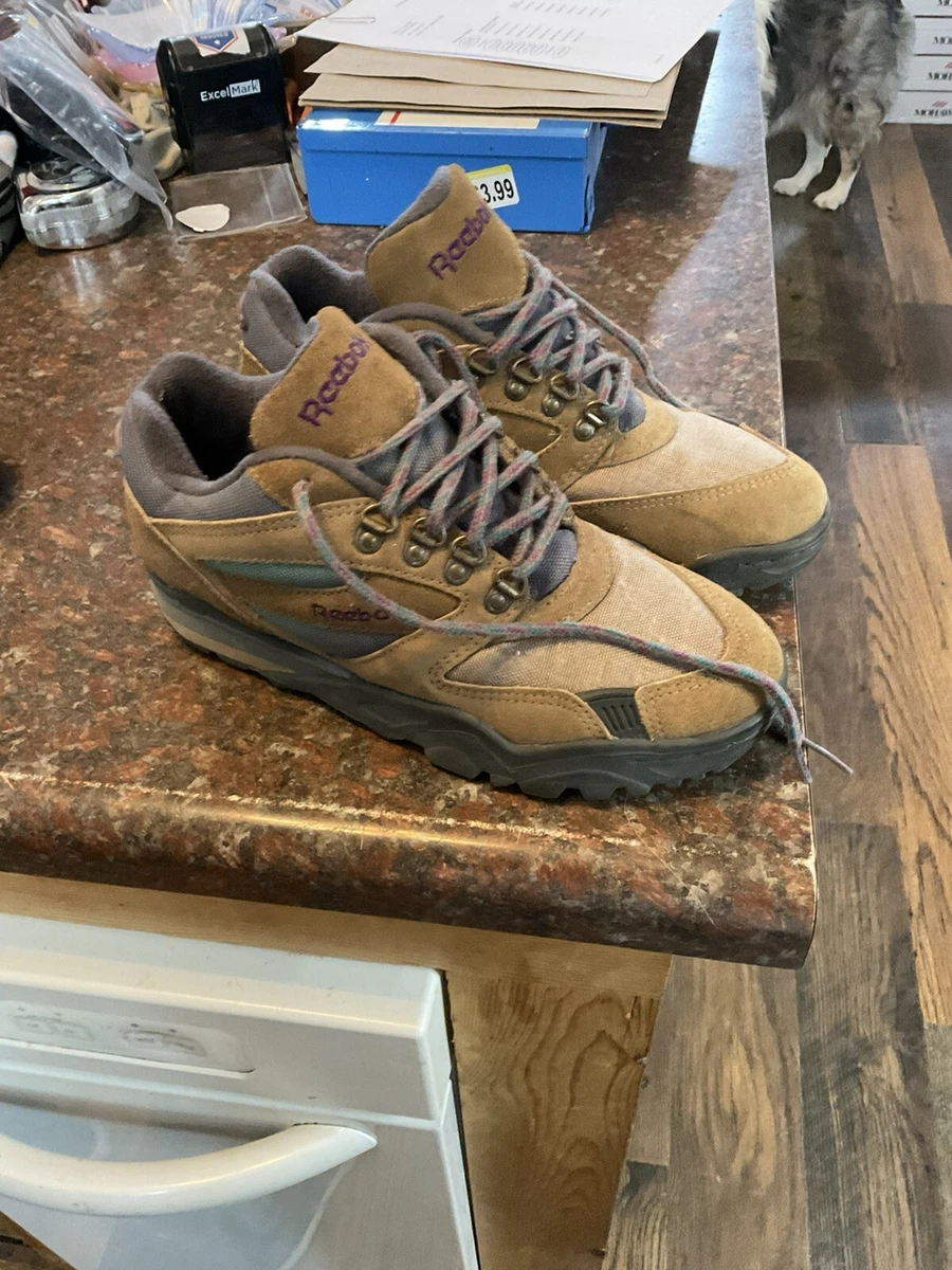 Vintage top reebok boots