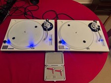 pair technics 1210 mk2 turntable