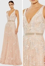 Mac Duggal 5215 Pink Size 4 Tulle Floral Gown Embellished V-Neck Sleeveless NWT