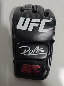 DIEGO LOPES SIGNED AUTOGRAPHED UFC GLOVE COA BAS BECKETT WITNESSED #1W628136