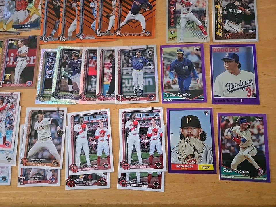 2025 Topps Update Insert Parallel Lot Gold Series One Holiday Rookie | eBay