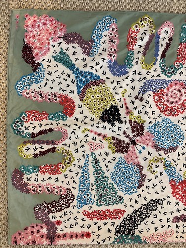 NWT BIMBA Y LOLA Scarf Multicolor Floral Animals White Green Border 48” X 48” Sq - Picture 4 of 18