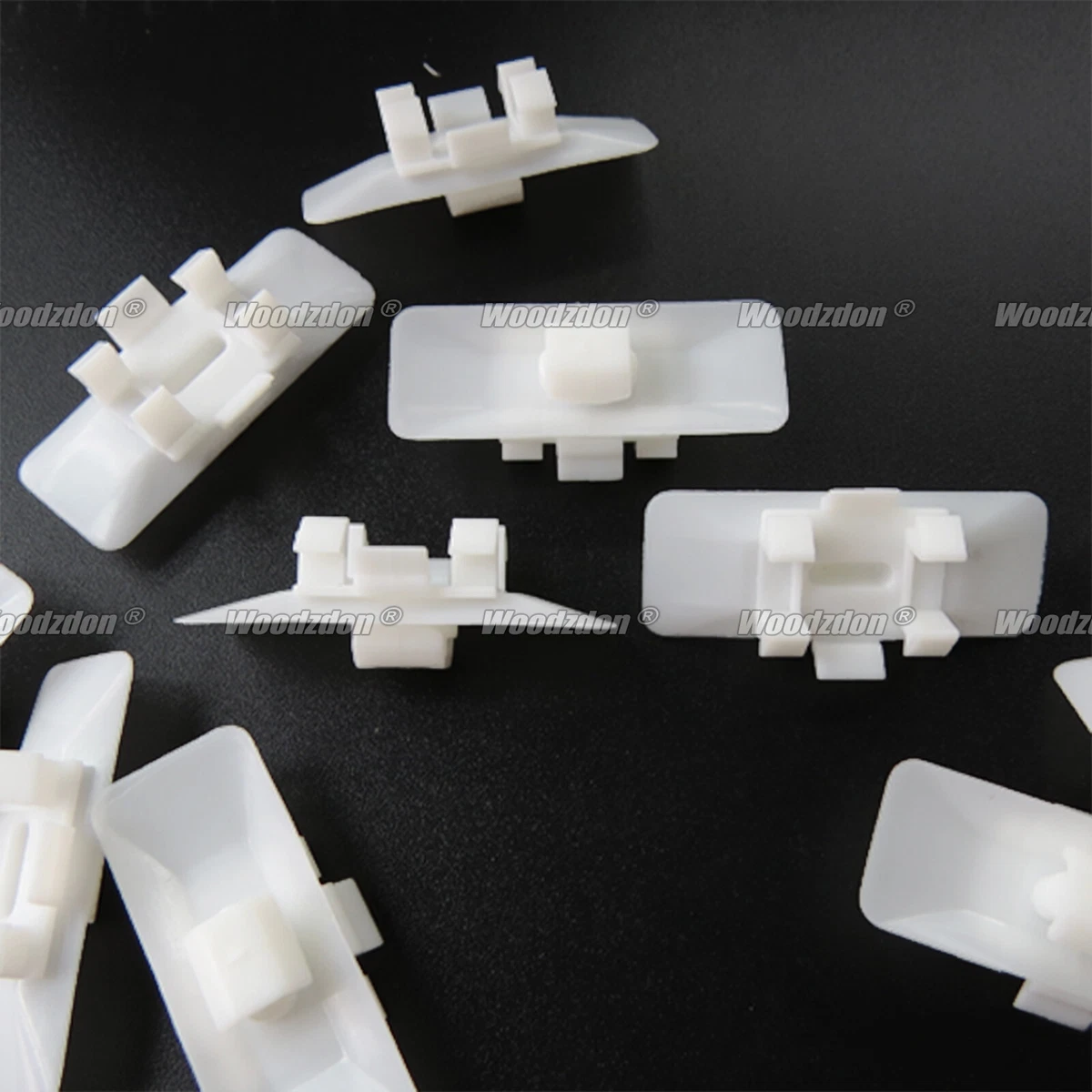 20x Body Side Moulding Clip Retainer Fits For Mercedes Benz W124  