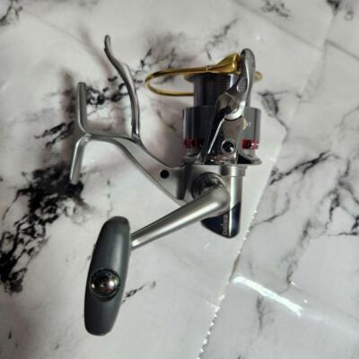 DAIWA TOURNAMENT ISO Z2500LB AIRMETAL 925709 | eBay