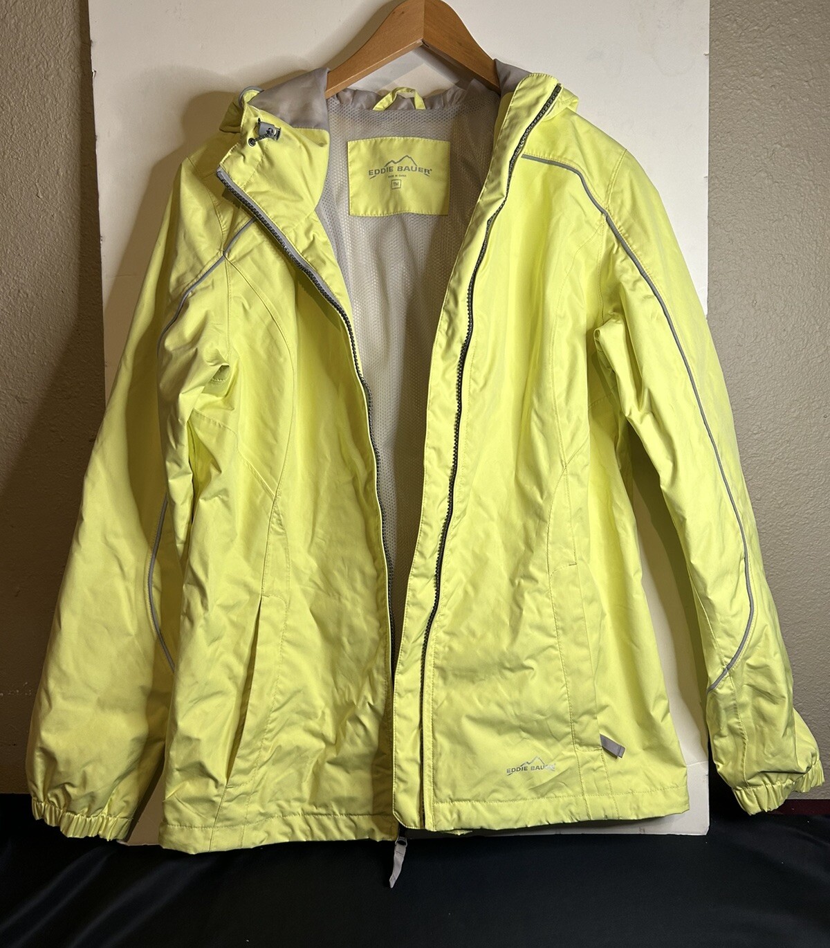 Eddie Bauer Jacket Women's  T-Medium Yellow Long Sleeve Weatheredge Hooded Zip