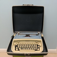 1960s Royal Safari typewriter Blue and Tan  *For Parts Repair* Original Case thumbnail