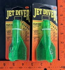 Lot of (2) Luhr-Jensen Jet Diver 30 - Fluorescent Green Crystal