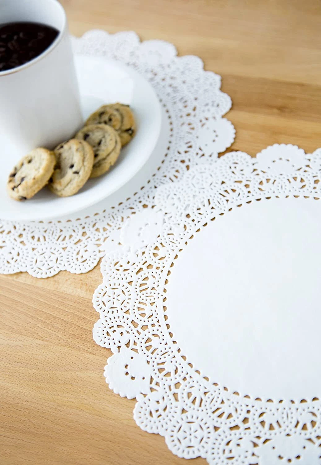 Fox Run 4373 10" Paper Lace Doilies Pack of 12 - Thumbnail 2