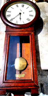 ANTIQUE SETH THOMAS #2 OAK REGULATOR CLOCK W/ ROMAN NUMERALS