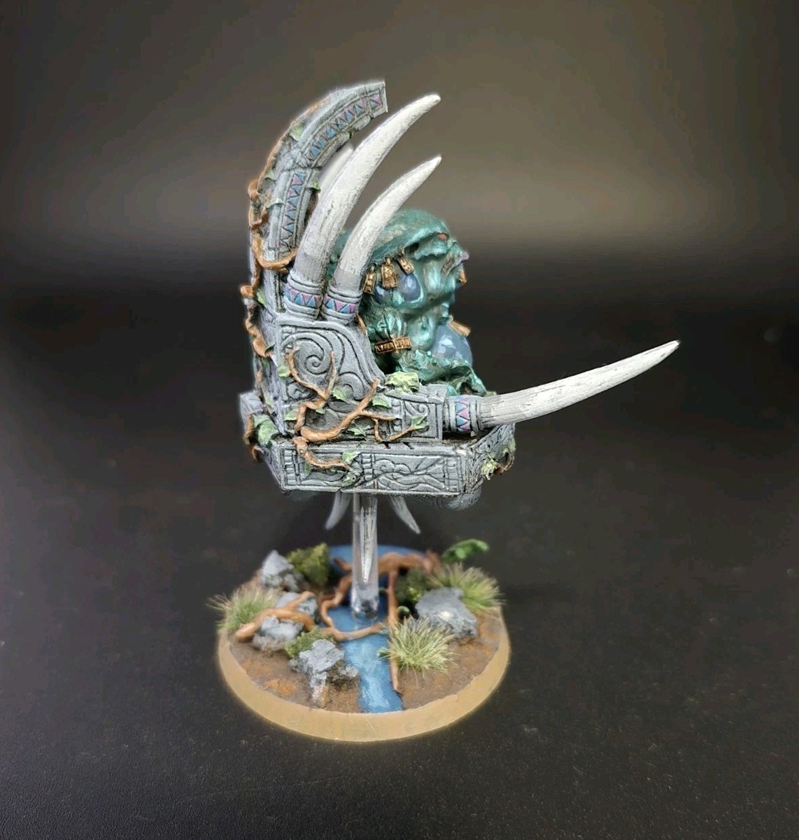Painted Slann Mage-Priest Slann - Warhammer AoS Seraphon Lizardmen