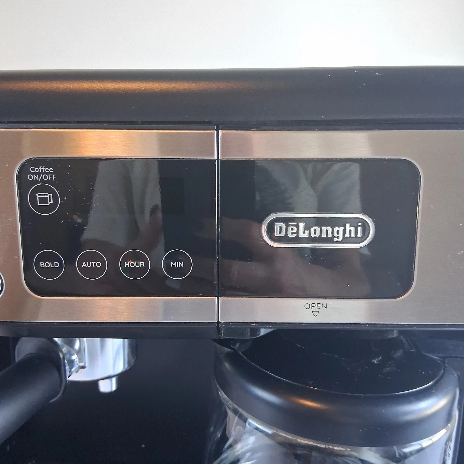 DeLonghi COM530M All-In-One Combination Coffee Espresso Machine
