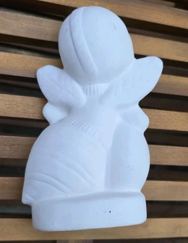 Vintage 1970s GEORGIA Tech Football Mascot Unpainted Ceramic Figurine - Image 2 of 3