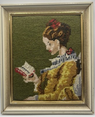 Gobelin Im Rahmen Mit Feiner Dame Und Einem Buch. 25 X30cm￼