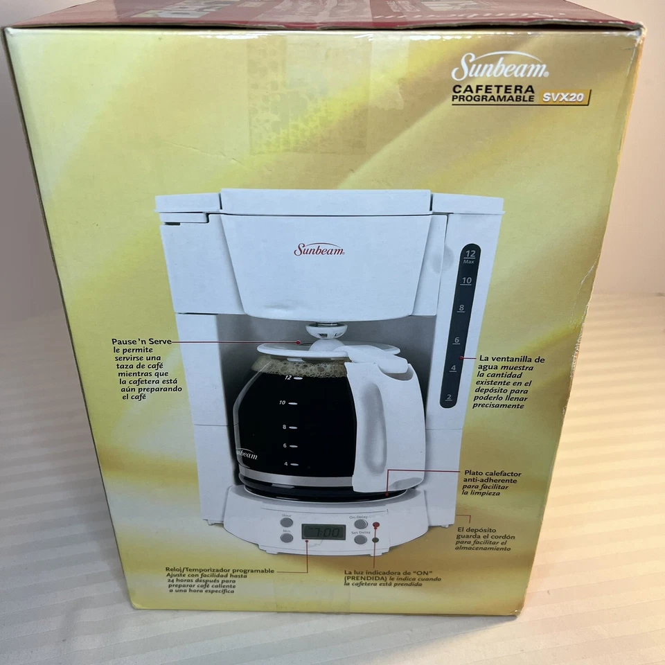 Vtg Sunbeam 12 Cup Coffeemaker Model SVX20 White 2005 Pause 'n Serve - Image 3 of 4