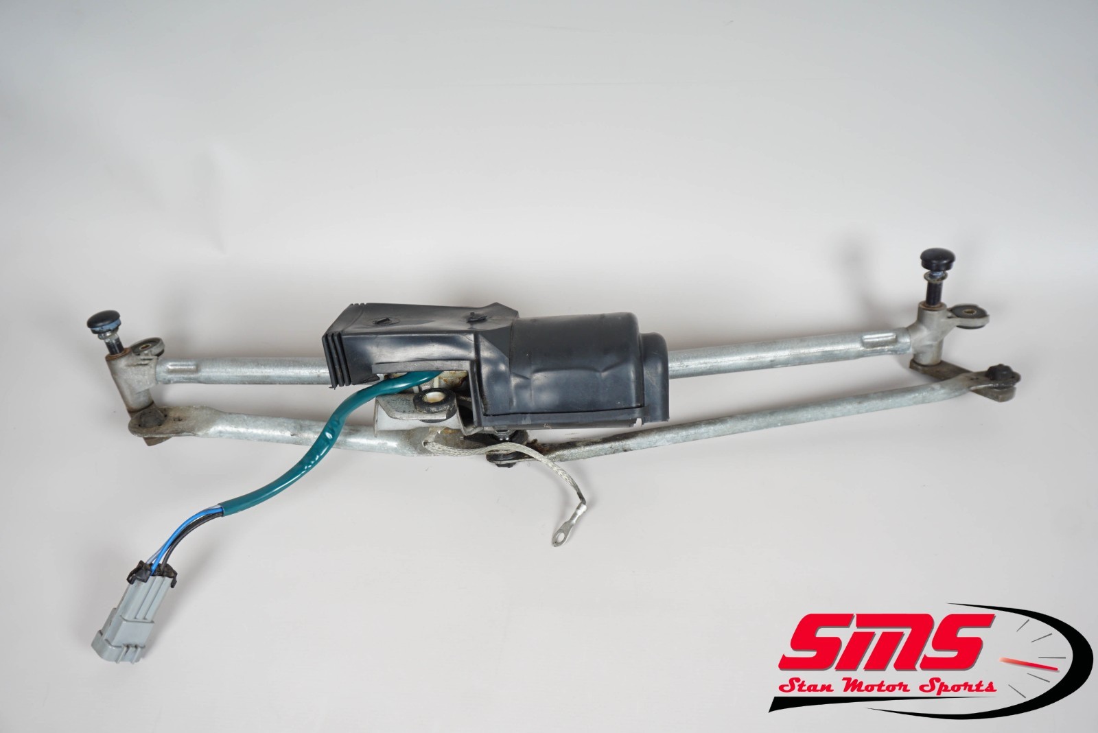 02-08 Maserati Spyder Coupe 4200 M128 M138 Front Windshield Wiper w/ Motor OEM