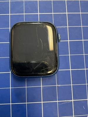 Apple Watch Series 7 45mm Aluminum Case - E419