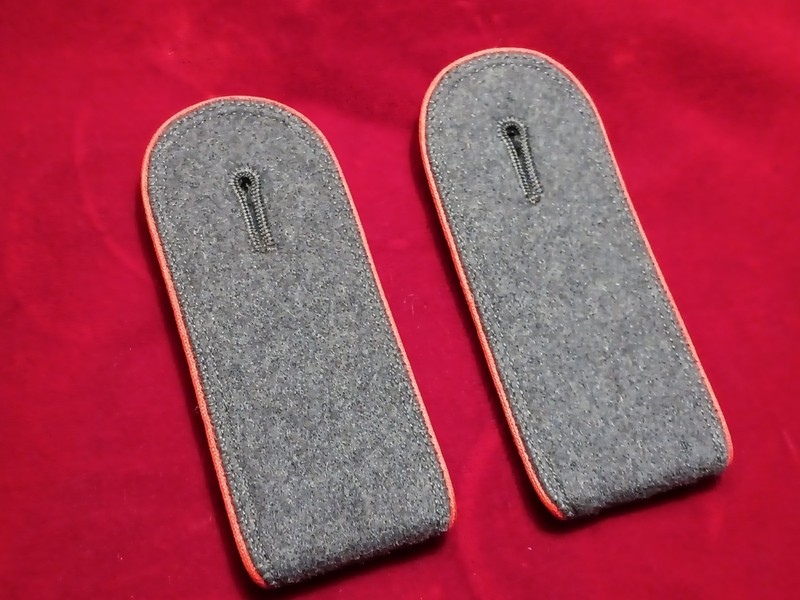 Original pair Post WW2 German Military Shoulder Boards Red piping slip on type