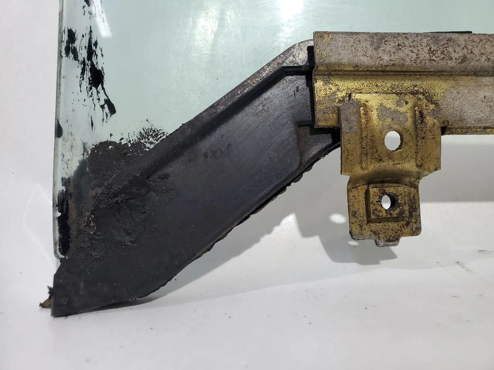 Mercedes 450SL 1972 1980 OEM puerta delantera derecha cristal Foto 2 de 4