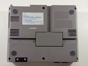 CONSOLE NINTENDO ENTERTAIMENT SYSTEM (NES) DELUXE SET PAL-FRA (COMPLETE - BOX DA
