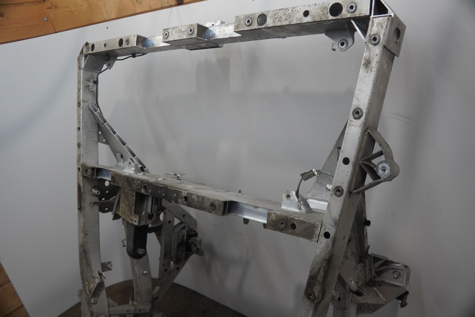 Rear Axle Suspension Subframe Cradle Crossmember 39306856100 OEM BMW i8 2014-20