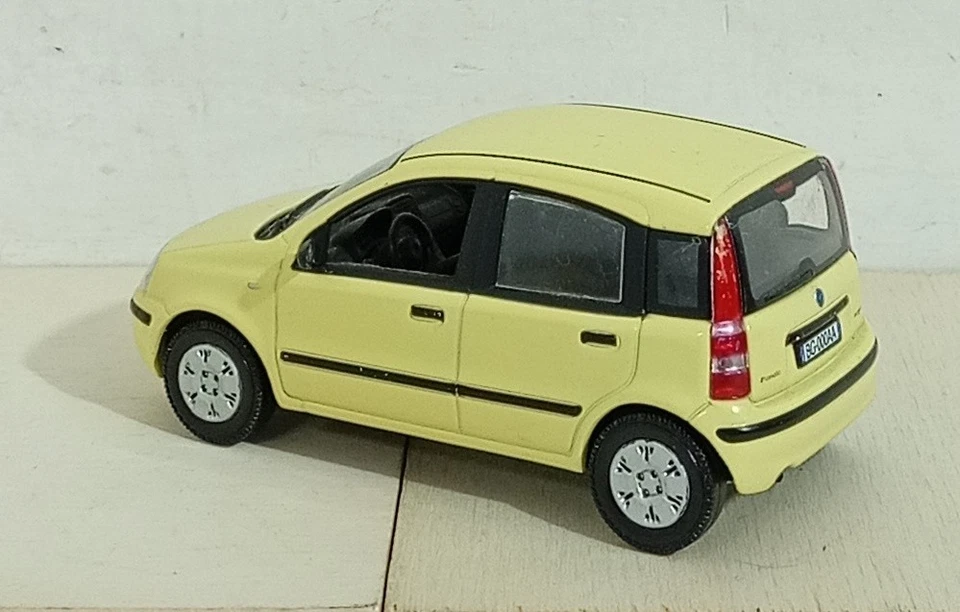 I119089 NOREV 1/43 - FIAT Panda - Giallo - Immagine 2 di 4