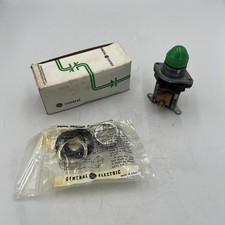 GE CR2940UE212C4 Green Indicating Pilot Light 440V Oil-Tight Heavy Duty