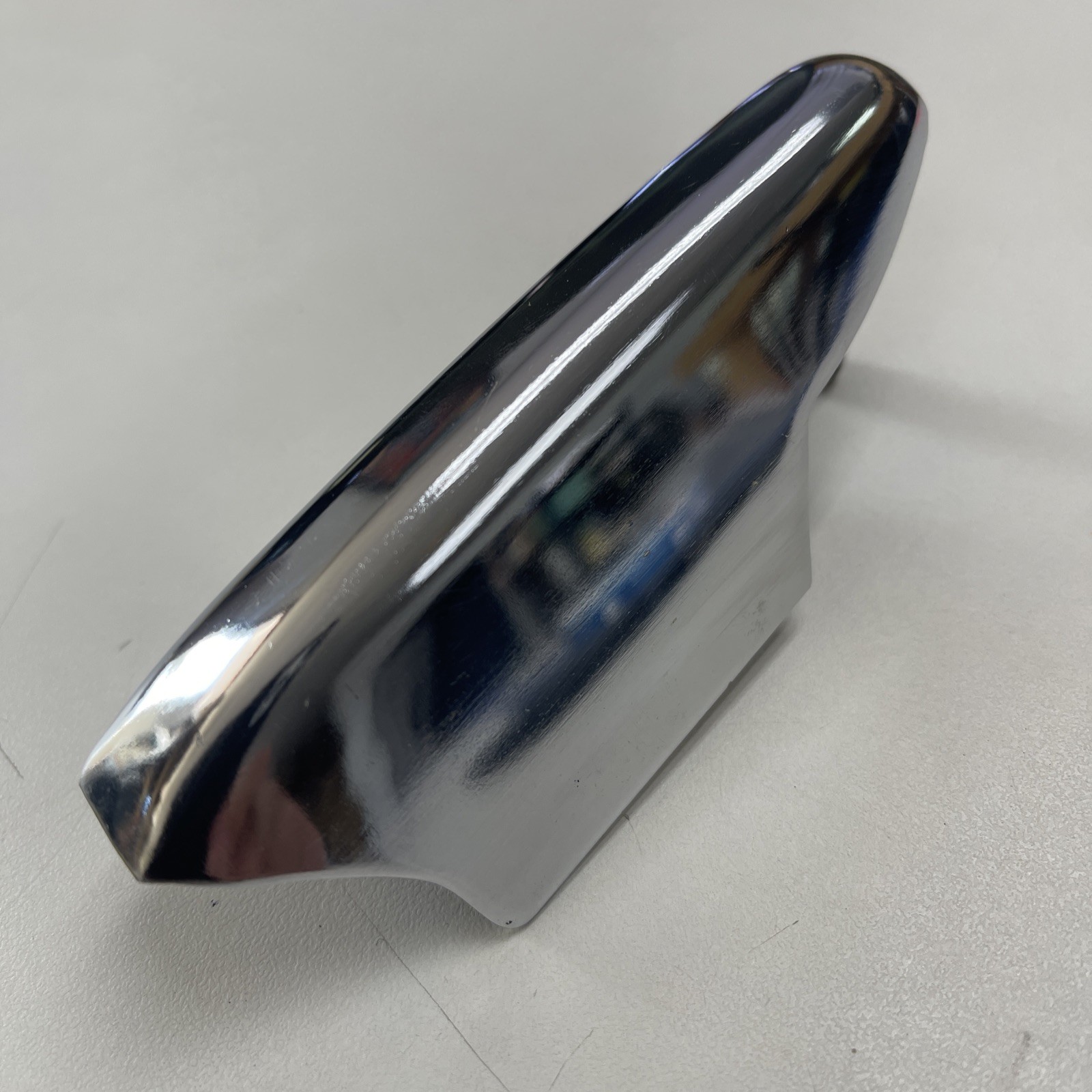 NOS 1969 Chevrolet Impala Belair Biscayne LH Ft. Bumper Guard 3945683  m3