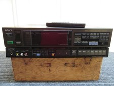 Sony STR AV880 Receiver with Remote - 110 Watts per Channel .006 THD MC/MC Phono