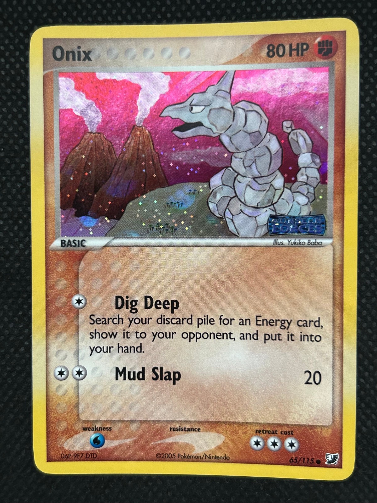 Onix 65/115 Unseen Forces Reverse Holo NM