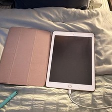 Apple iPad Pro 1st Edition - Rose Gold Series Tablet - 32GB