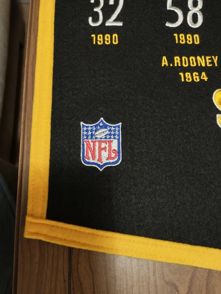 Pittsburgh Steelers Salón de la Fama NFL Banner de Lana Bordado 27 x 18 ¡y Pin Gratis! Foto 4 de 4