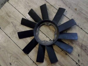 BMW E46 316i Viscolüfter Flügelrad 17233639